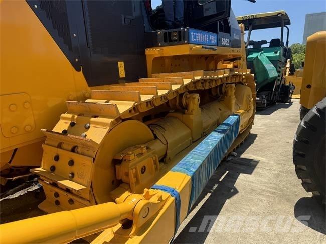 Shantui SD 32 Vikšriniai buldozeriai