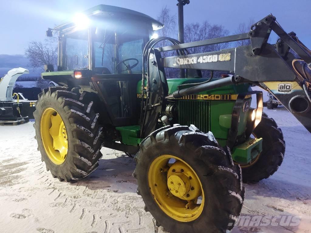 John Deere 2040 Traktoriai