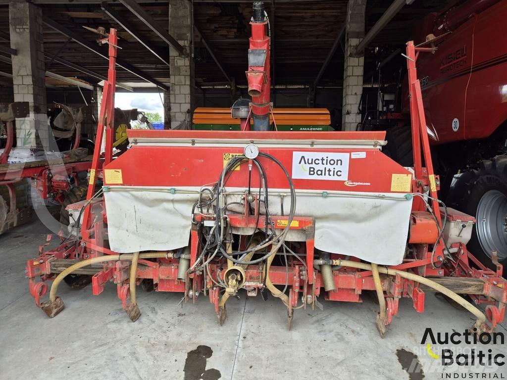 Becker Aeromat T 6 Tiksli sėjimo technika