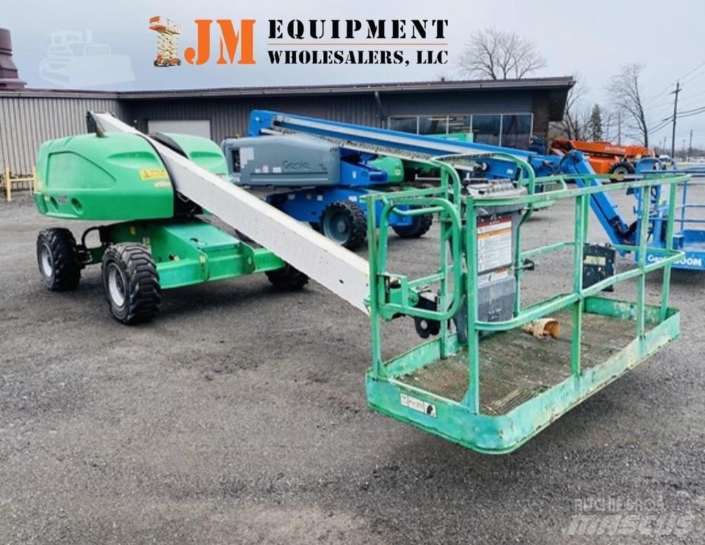 JLG 400 S Teleskopiniai keltuvai