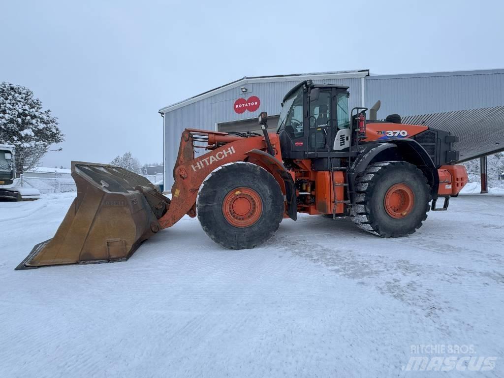 Hitachi ZW 370-6 Naudoti ratiniai krautuvai