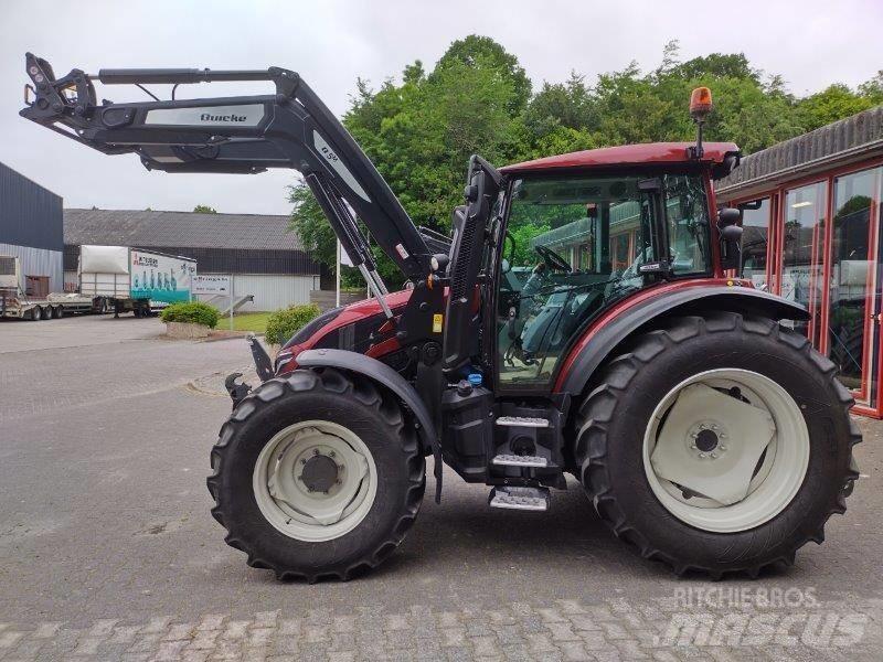 Valtra G135 Active Traktoriai