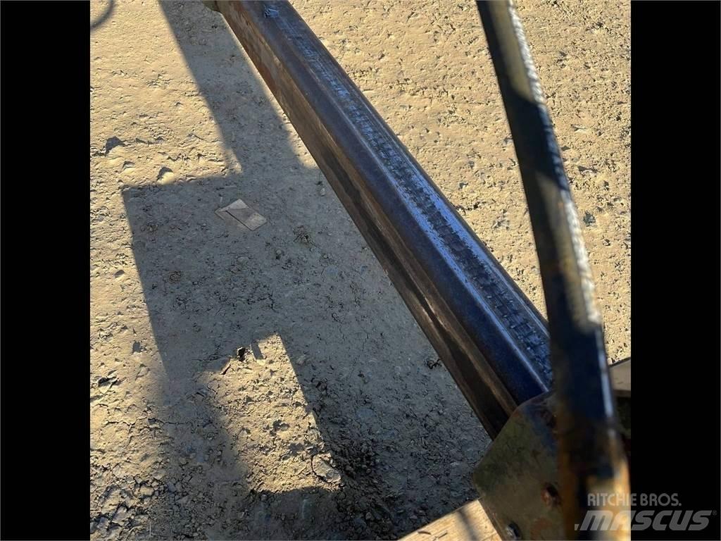 Loglift F71 F85 Medžių kirtimo mašinų kranai