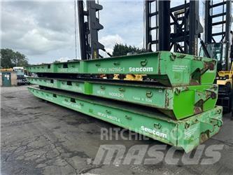 Seacom 100t (40ft) Uosto kranai
