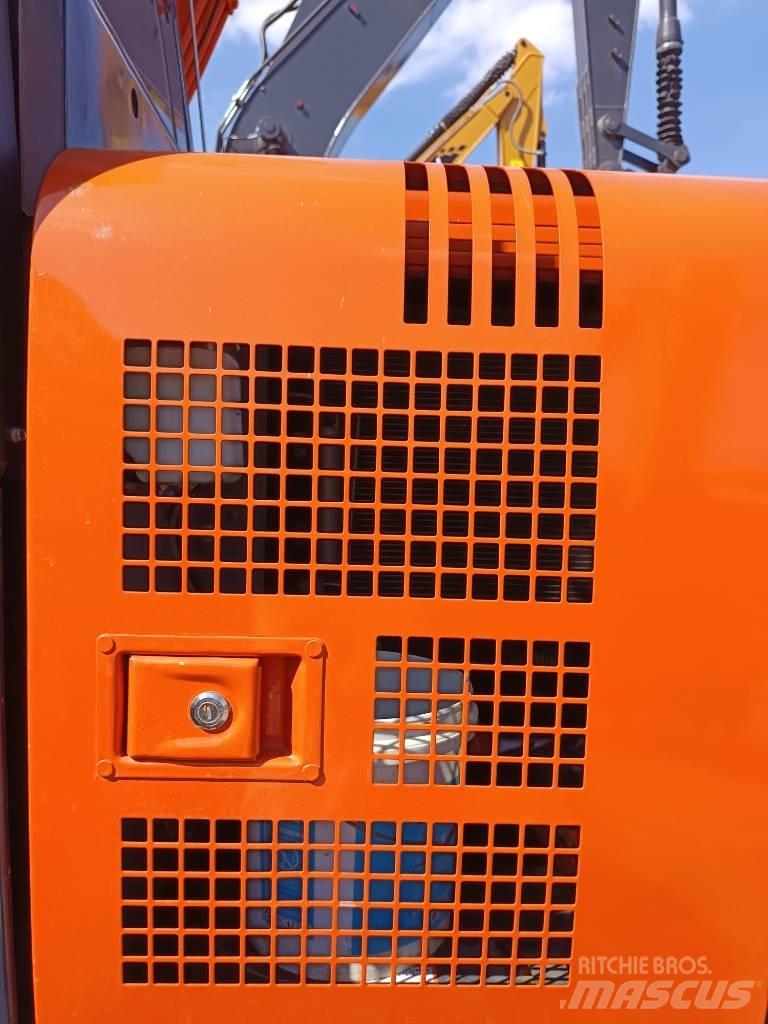 Hitachi ZX 75 Vidutinės galios ekskavatoriai 7-12 t