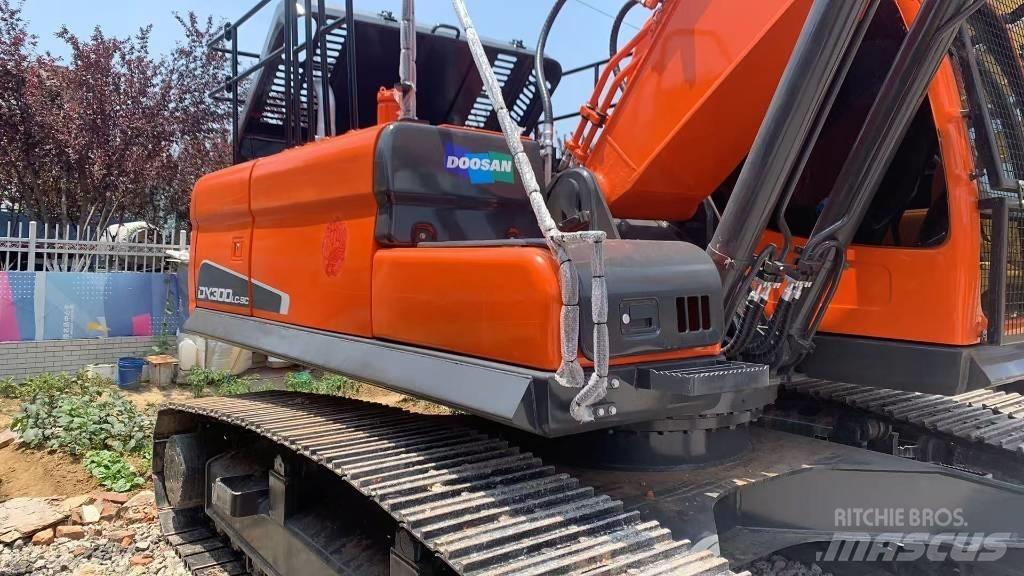 Doosan DX 300 LC Vikšriniai ekskavatoriai