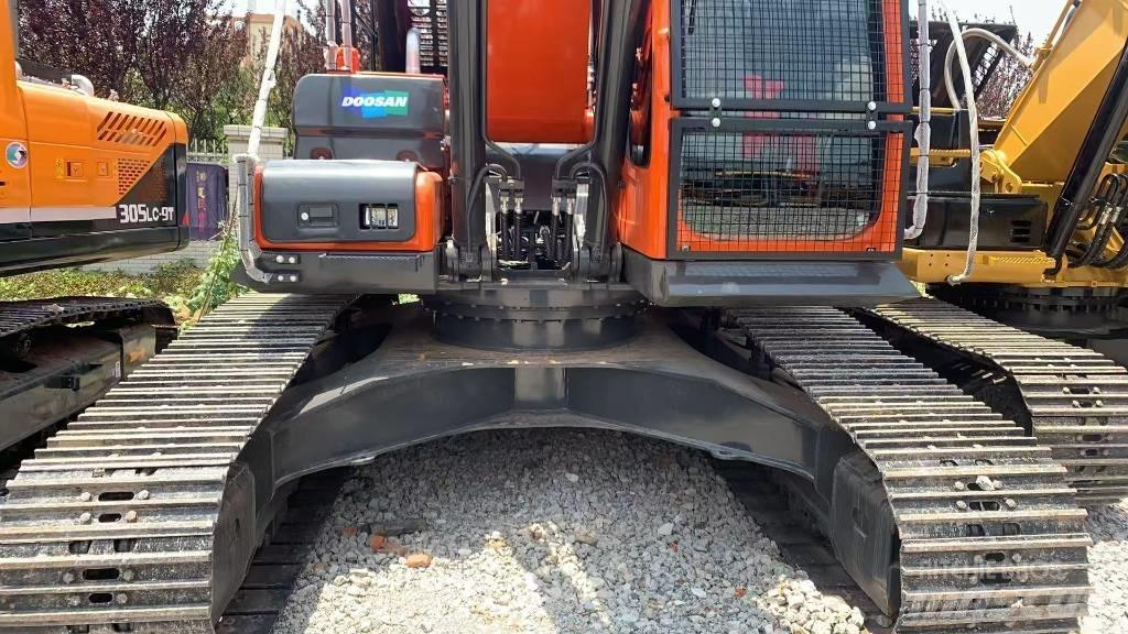 Doosan DX 300 LC Vikšriniai ekskavatoriai