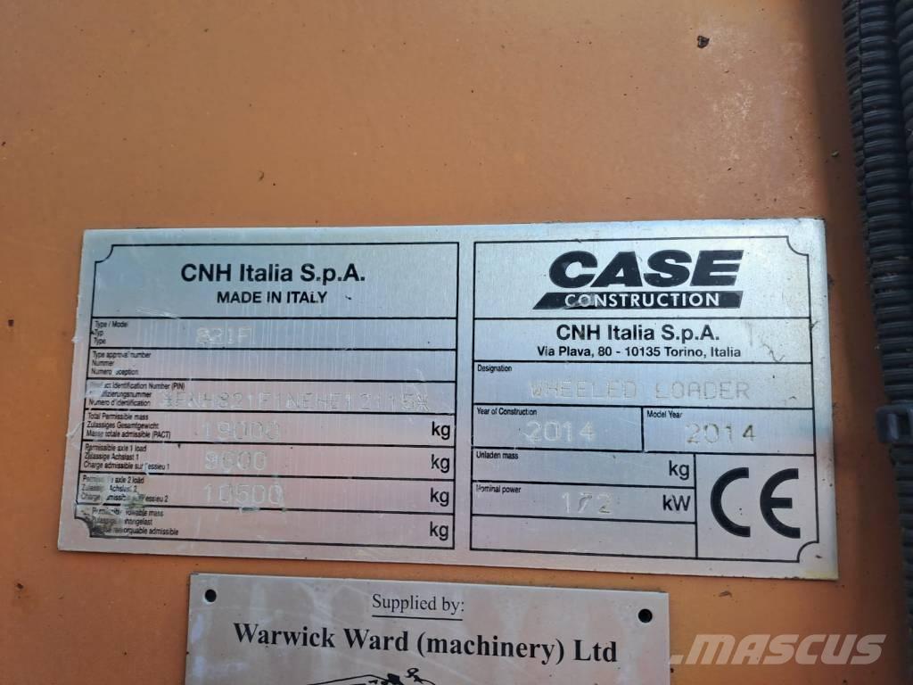 CASE 821 FXR Naudoti ratiniai krautuvai
