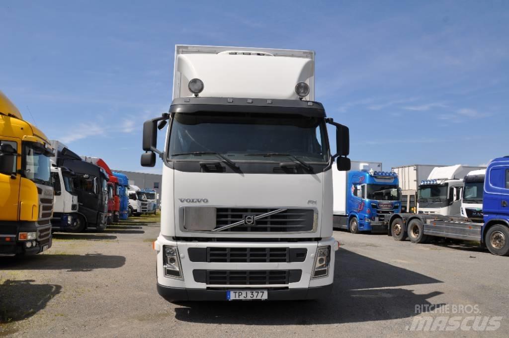 Volvo FH440 6X2 Sunkvežimiai su dengtu kėbulu