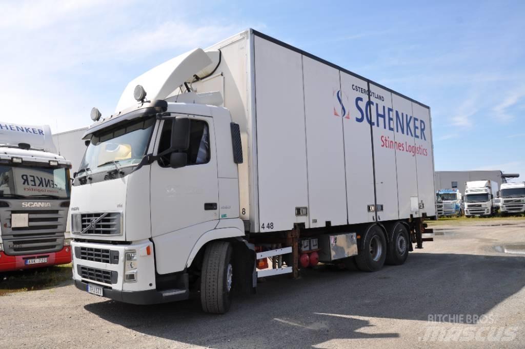 Volvo FH440 6X2 Sunkvežimiai su dengtu kėbulu
