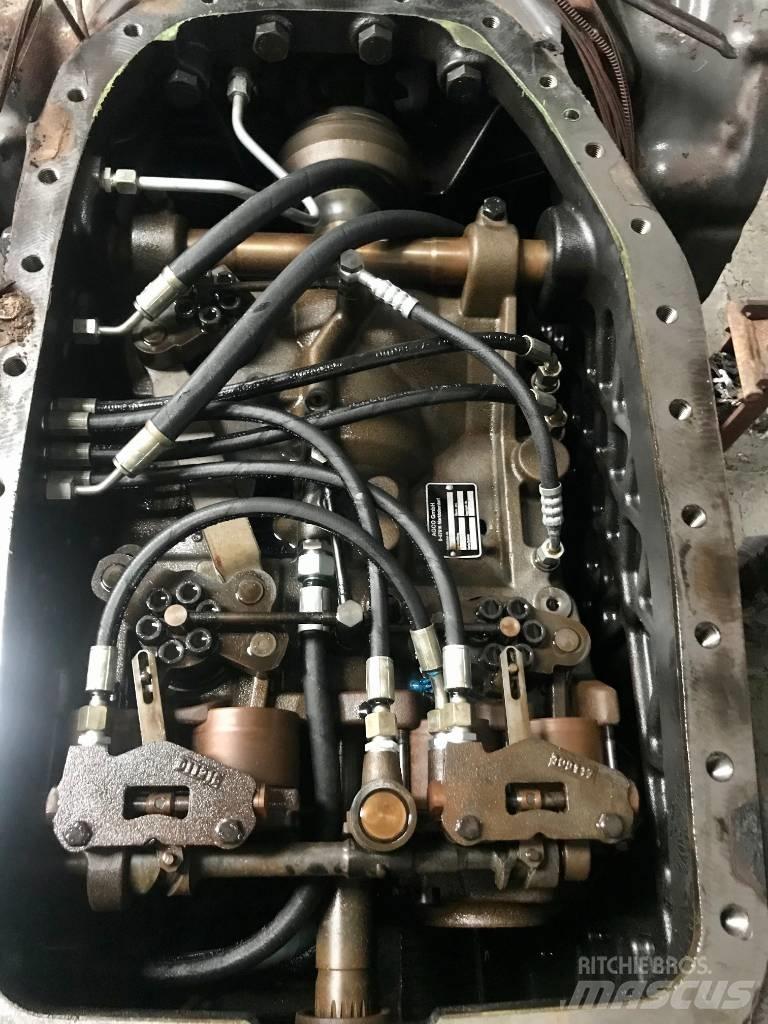 Fendt 828 Vario Važiuoklė ir suspensija