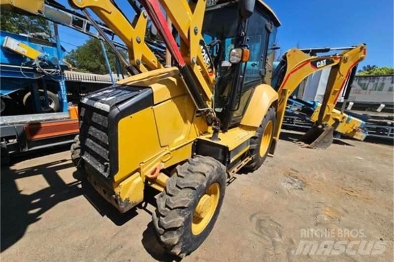CAT 426F2 TLB Ekskavatoriniai krautuvai