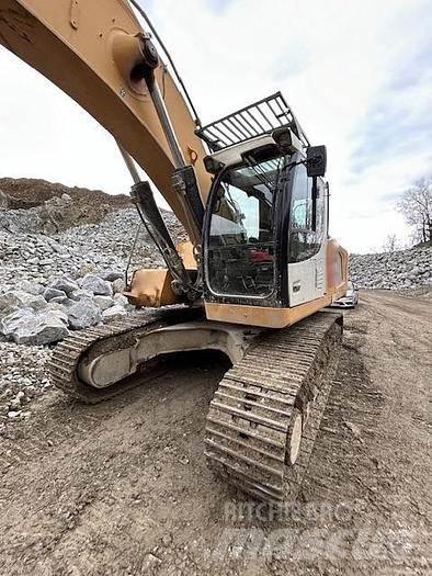 Liebherr R946 LC Specialūs ekskavatoriai