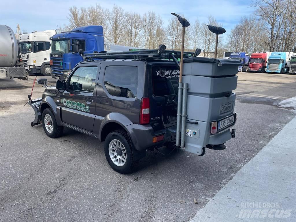 Suzuki Jimny Lengvieji automobiliai