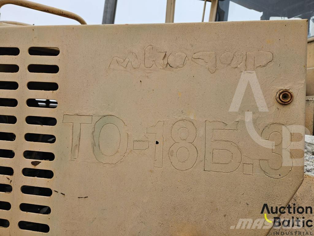 Amkodor TO-18.B3 Naudoti ratiniai krautuvai