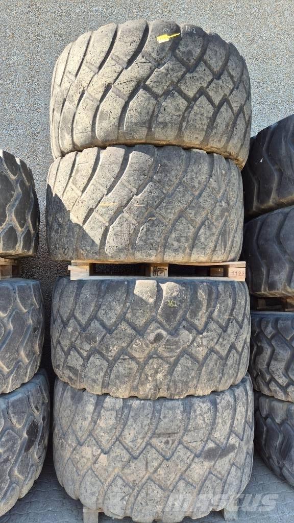  Dæk 750/65 R25 Padangos, ratai ir ratlankiai