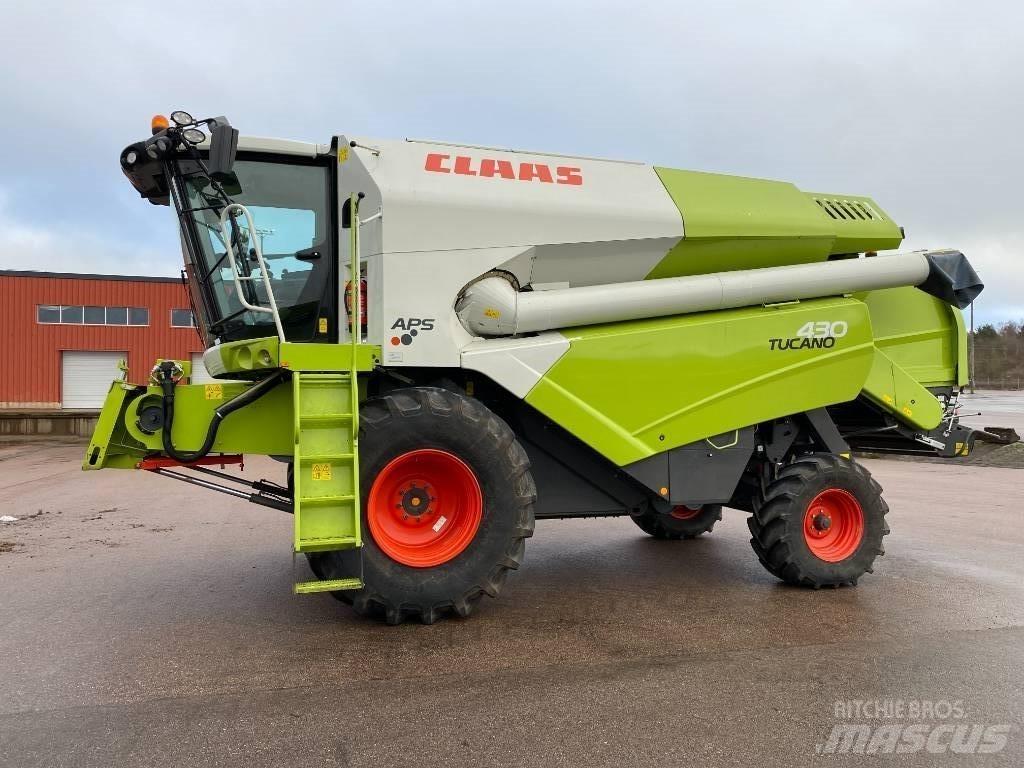CLAAS Tucano 430 Derliaus nuėmimo kombainai