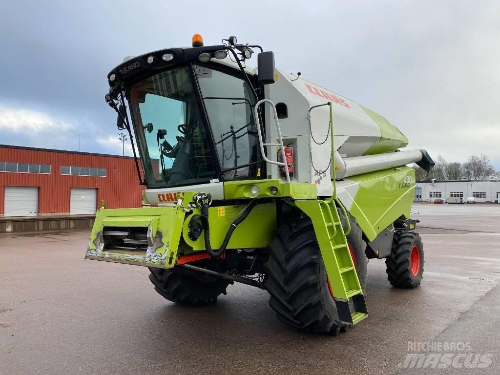 CLAAS Tucano 430 Derliaus nuėmimo kombainai