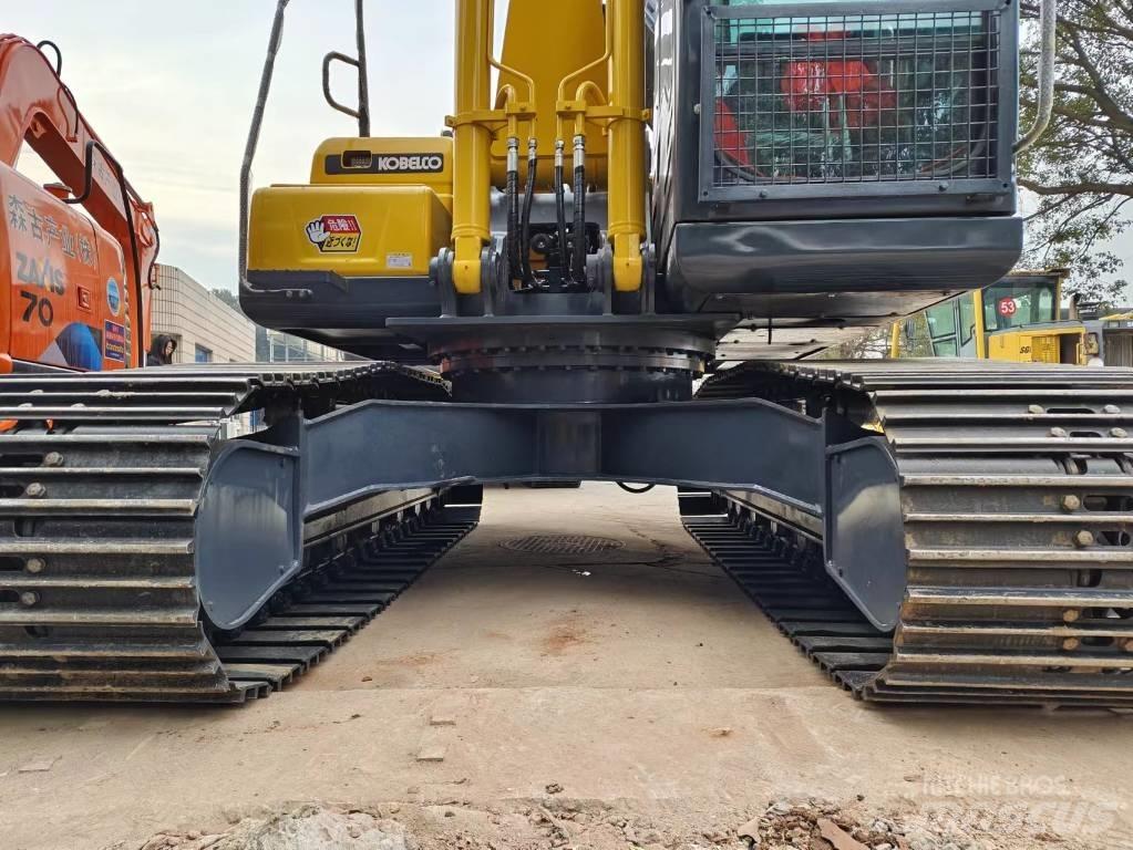 Kobelco SK200D Vikšriniai ekskavatoriai