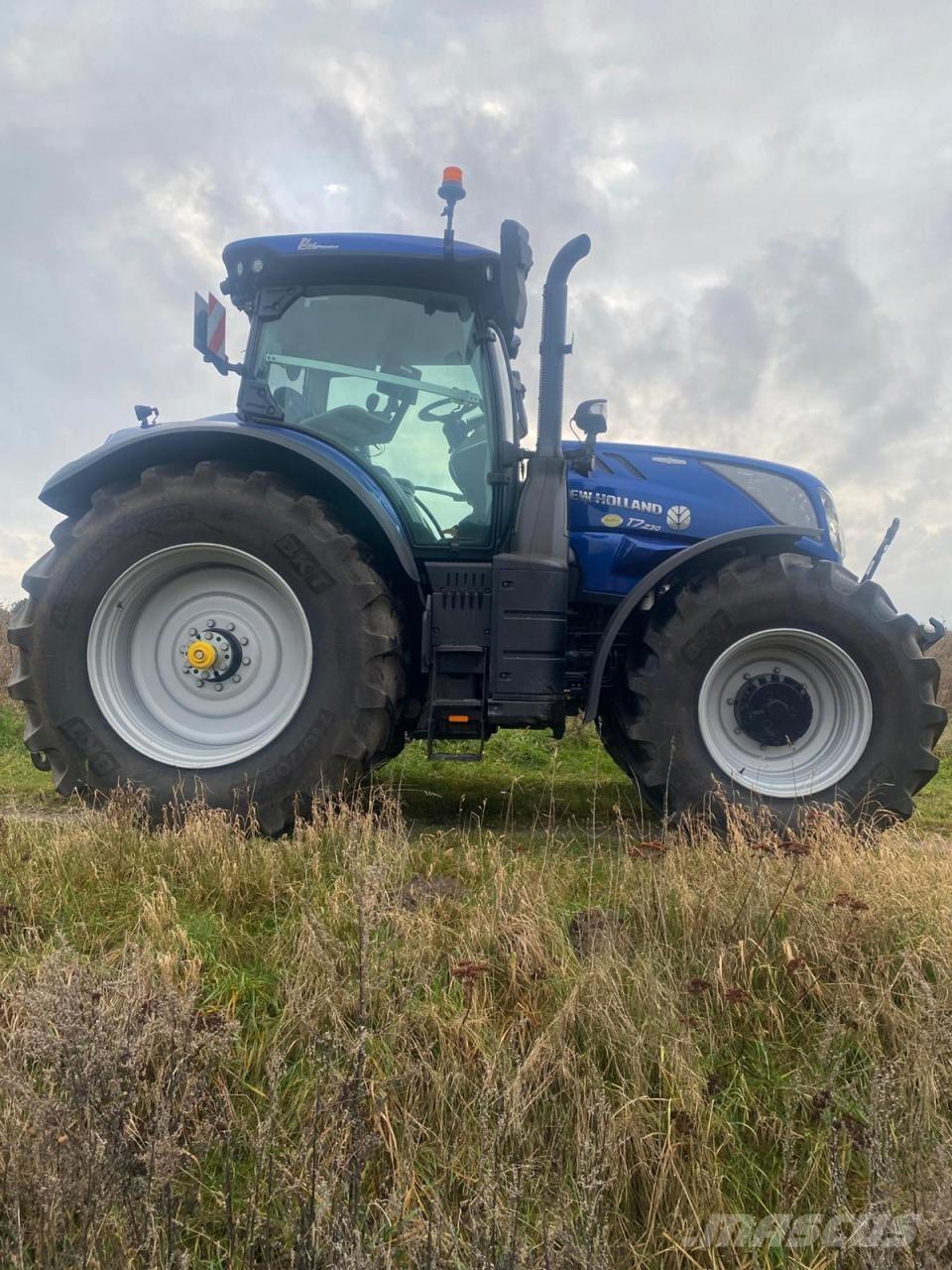 New Holland T7.230 Traktoriai