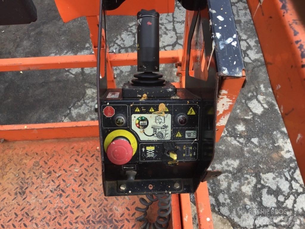 JLG 3248RS Žirkliniai keltuvai