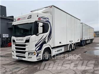 Scania R 500 6X2 Sunkvežimiai su dengtu kėbulu