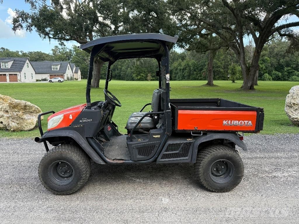 Kubota X900 Specializuotos paskirties technika
