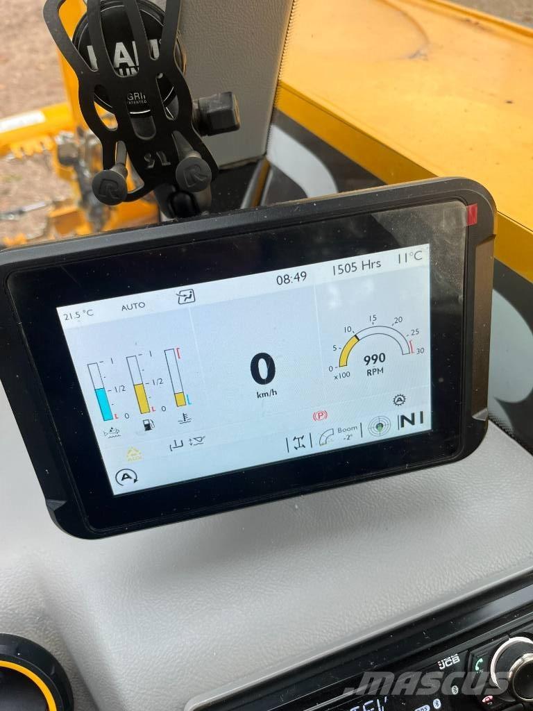 JCB Agri Xtra 542-70 Frontaliniai krautuvai ir ekskavatoriai