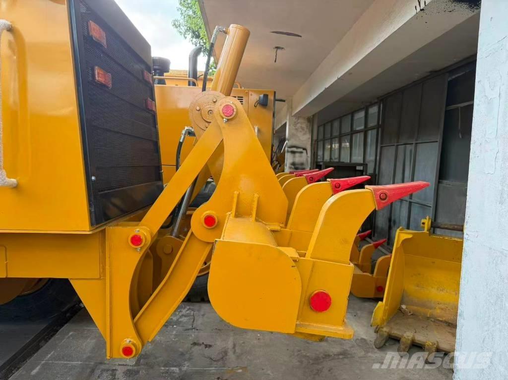 CAT 140 G Greideriai