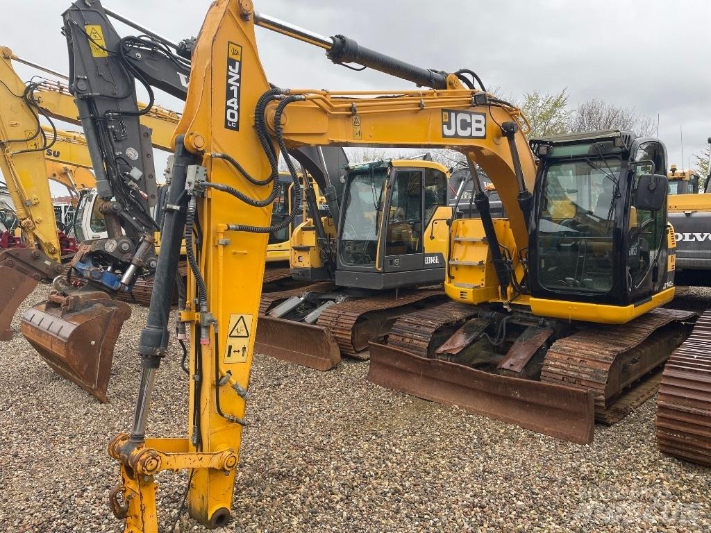 JCB JZ140LC Vikšriniai ekskavatoriai