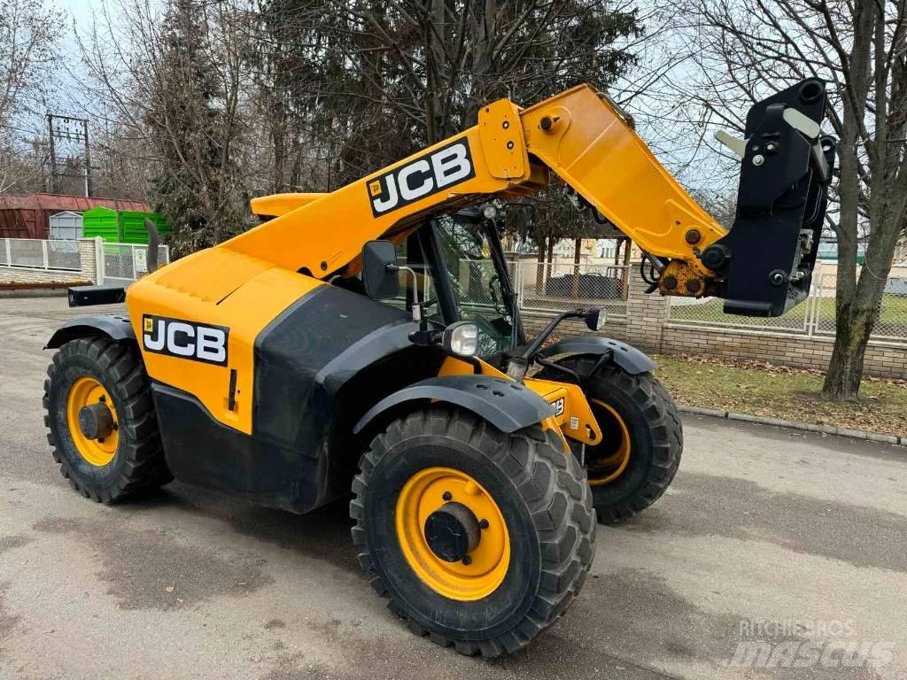 JCB 527-58 Teleskopiniai krautuvai žemės ūkiui