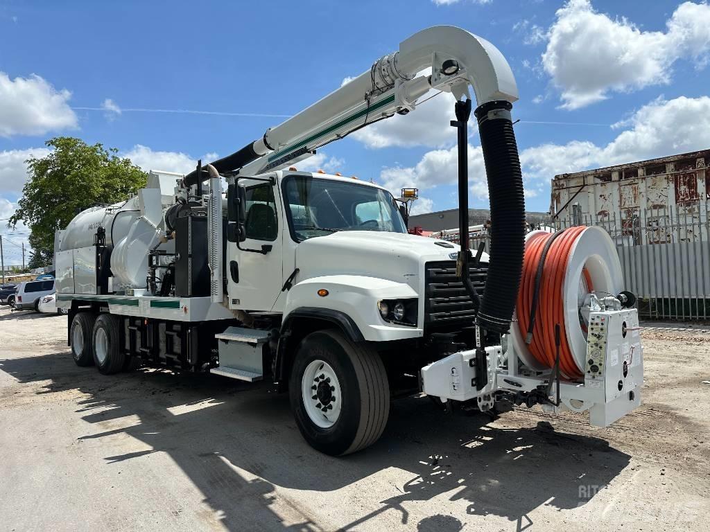 Freightliner 114 SD Kombinuotos paskirties / vakuuminiai sunkvežimiai