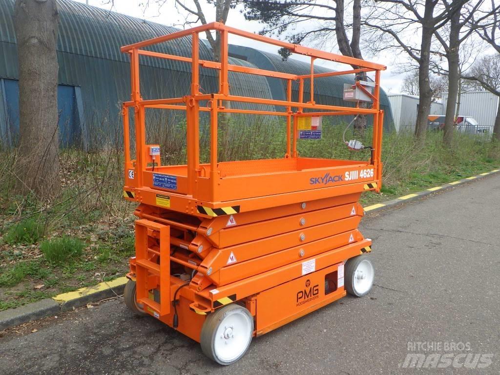 SkyJack SJ4626 Žirkliniai keltuvai