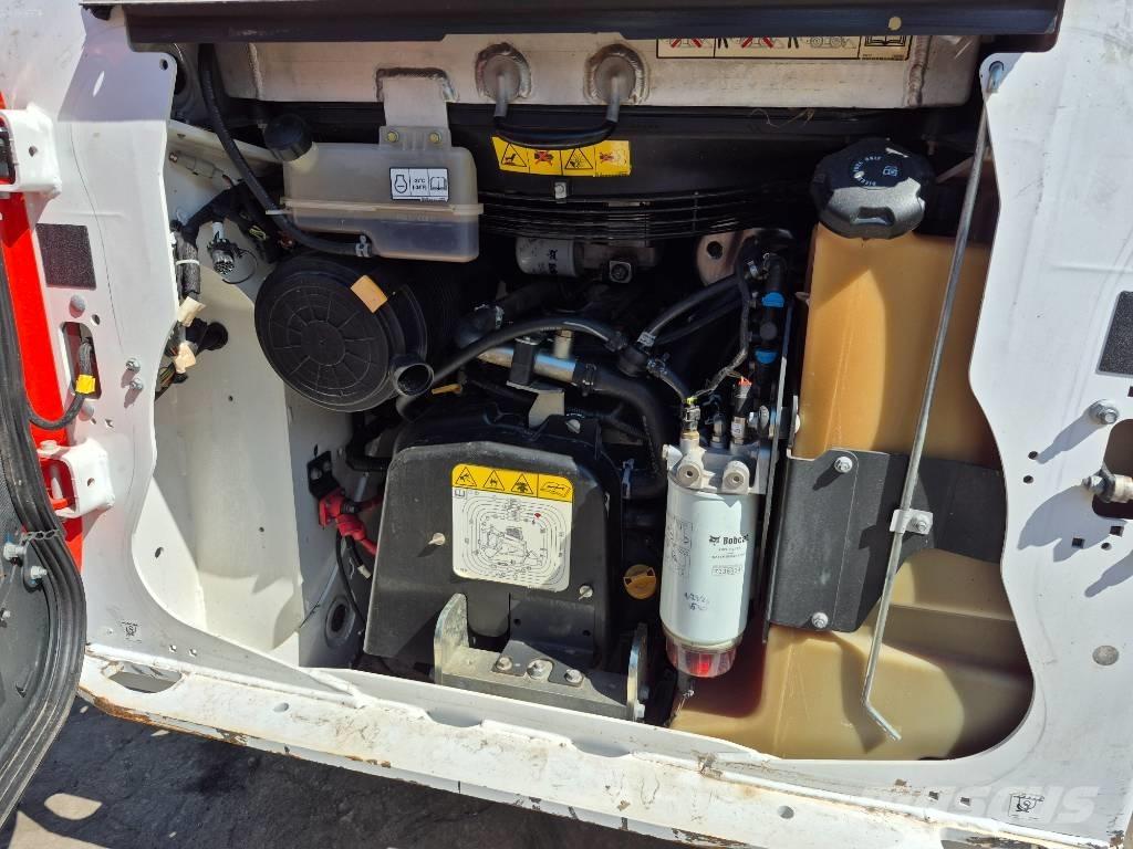 Bobcat S 76 Krautuvai su šoniniu pasukimu