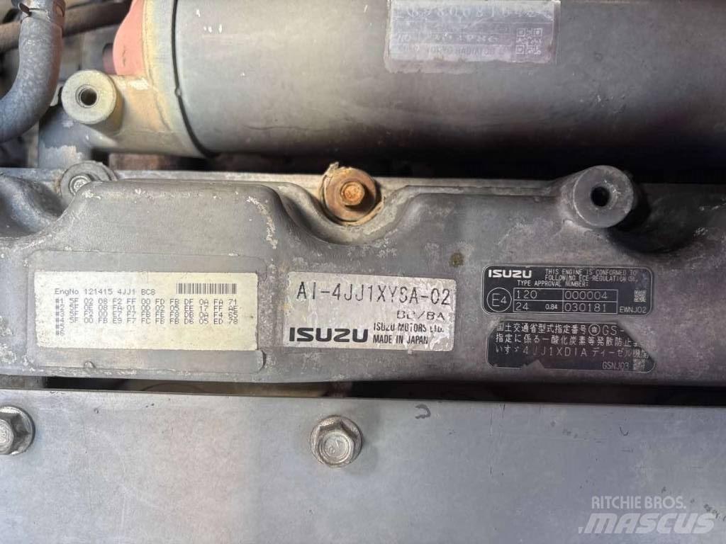 Hitachi ZX 145 W-3 Ratiniai ekskavatoriai
