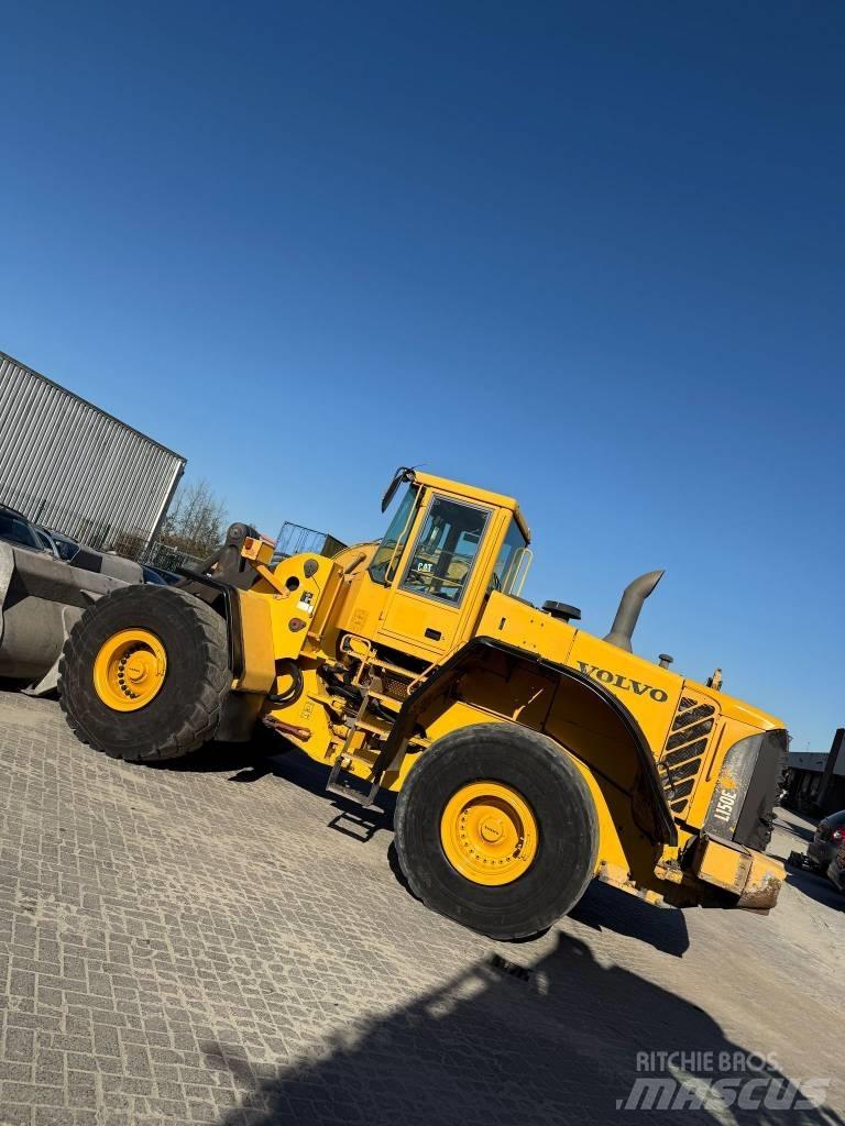 Volvo L 150 E Naudoti ratiniai krautuvai