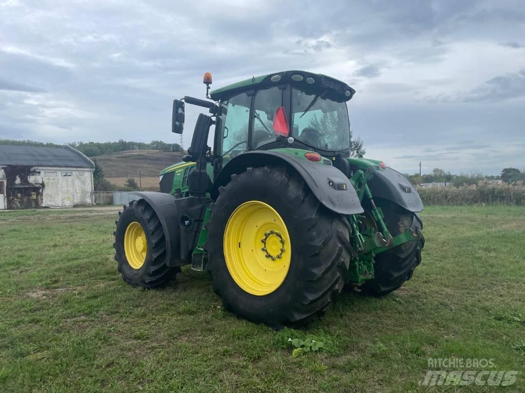 John Deere 6250 R Traktoriai