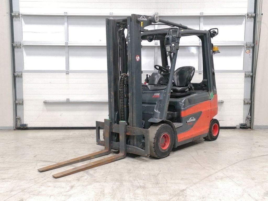 Linde E25-01 Elektriniai šakiniai krautuvai