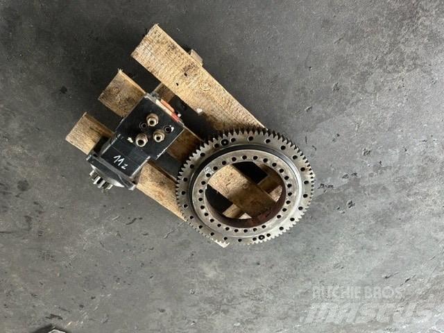 Manitou 105 VJR Ant vilkikų montuojamos kėlimo platformos