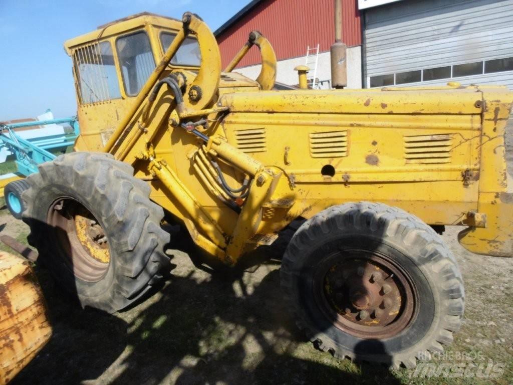 Volvo 218 TD Naudoti ratiniai krautuvai