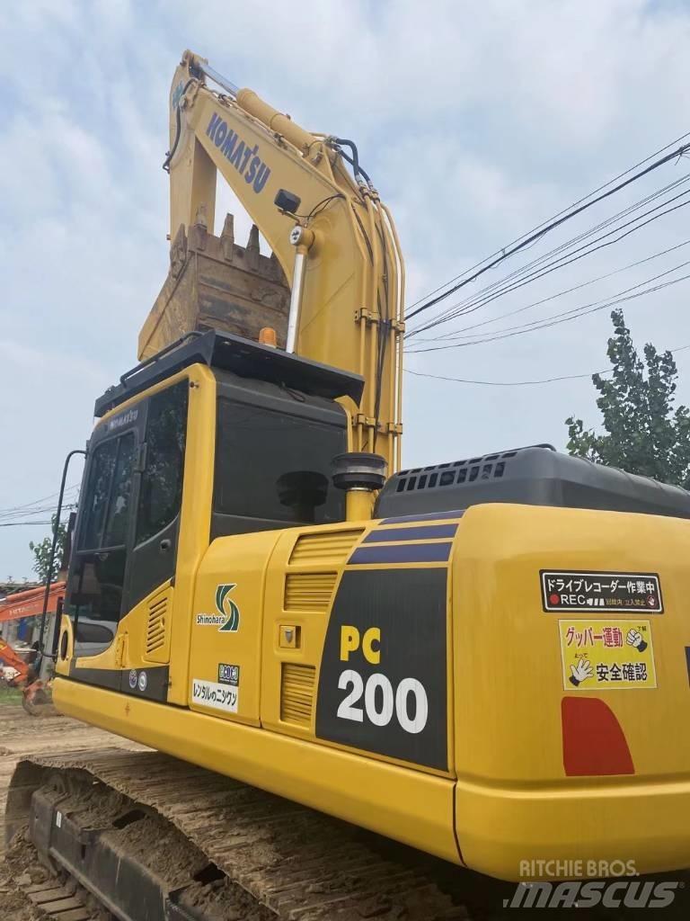 Komatsu pc200-8 Vikšriniai ekskavatoriai