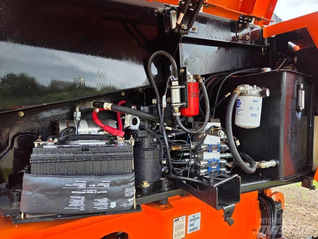 JLG 660 SJ Teleskopiniai keltuvai