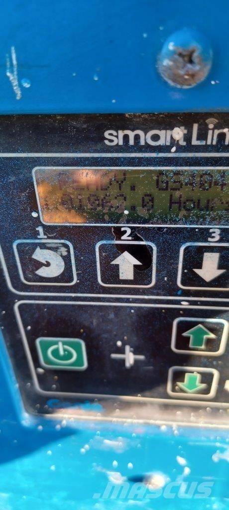 GENIE GS4047 Žirkliniai keltuvai