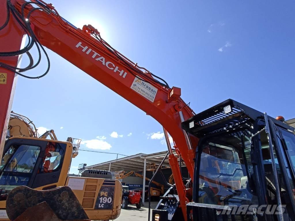 Hitachi ZX 135 US-6 Vikšriniai ekskavatoriai