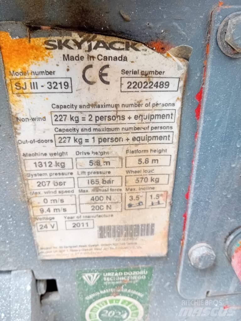 SkyJack 3219 SJ Žirkliniai keltuvai