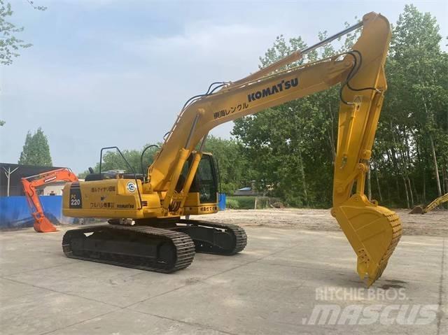 Komatsu PC 220-8 Vikšriniai ekskavatoriai