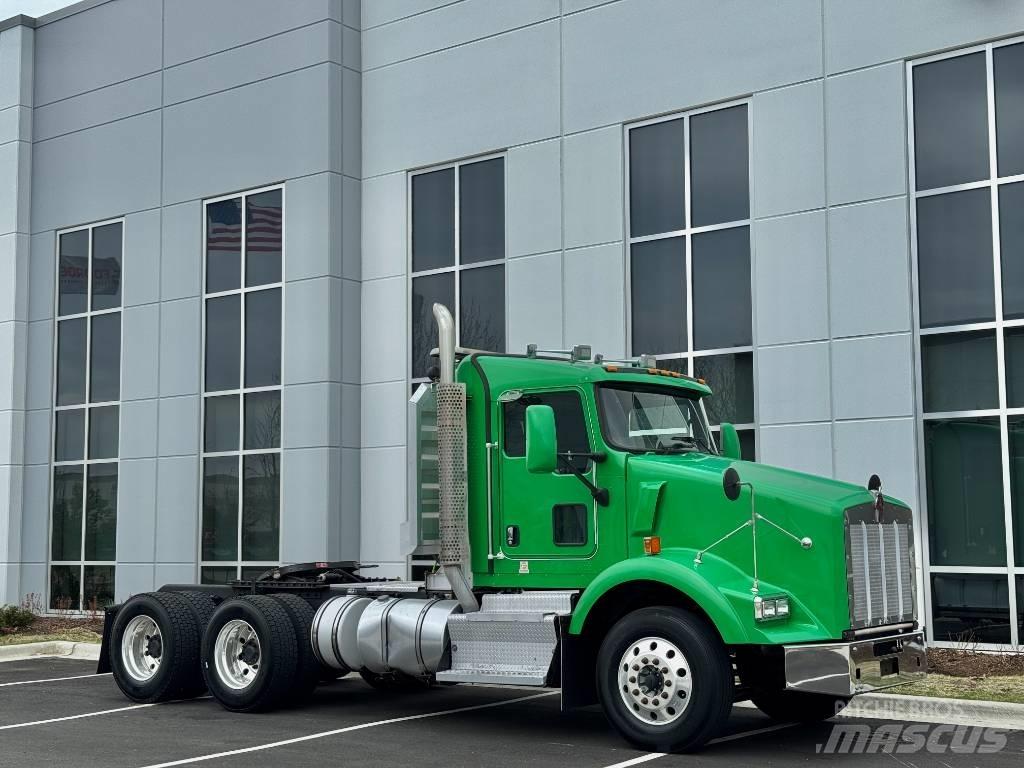 Kenworth T800 Naudoti vilkikai
