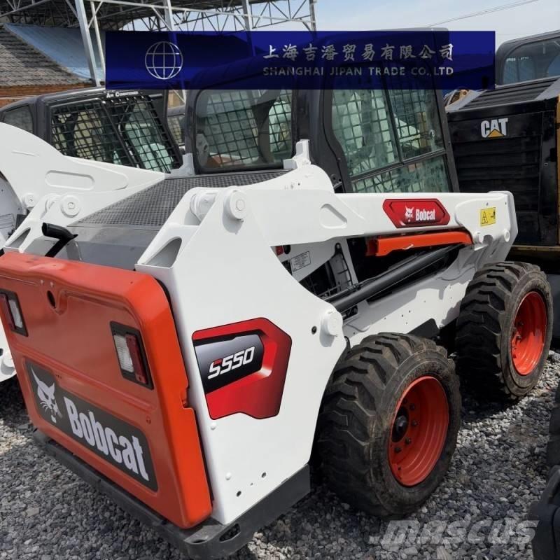 Bobcat S 550 Krautuvai su šoniniu pasukimu