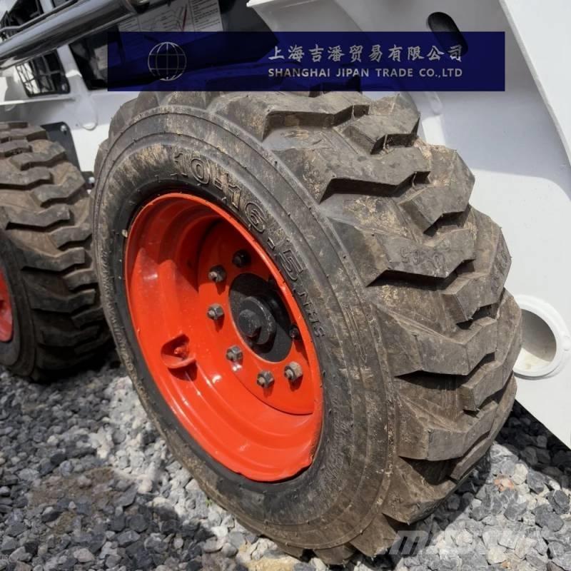 Bobcat S 550 Krautuvai su šoniniu pasukimu