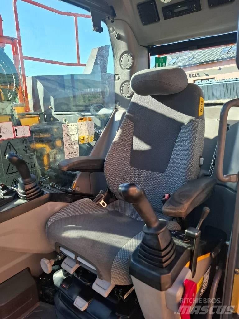 Volvo 145EL Vidutinės galios ekskavatoriai 7-12 t